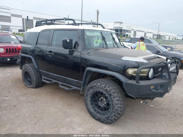 Продажа на аукционе авто 2010 Toyota Fj Cruiser, vin: JTEBU4BFXAK075506, номер лота: 45158314
