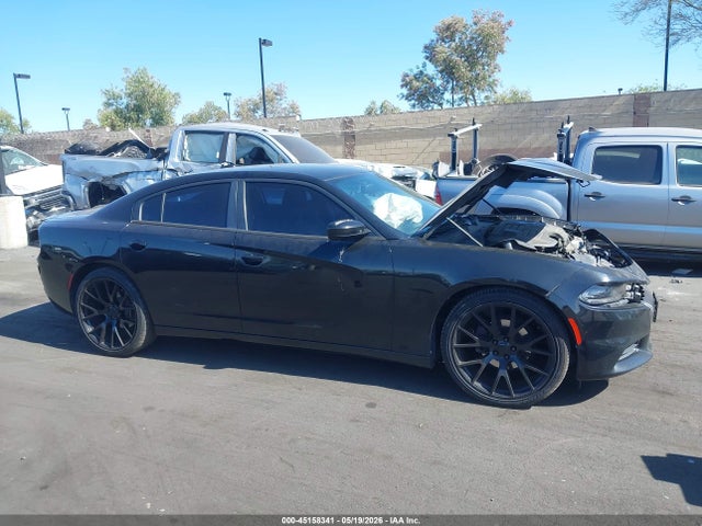 2016 Dodge Charger Sxt მანქანა იყიდება აუქციონზე, vin: 2C3CDXHG8GH318180, აუქციონის ნომერი: 45158341