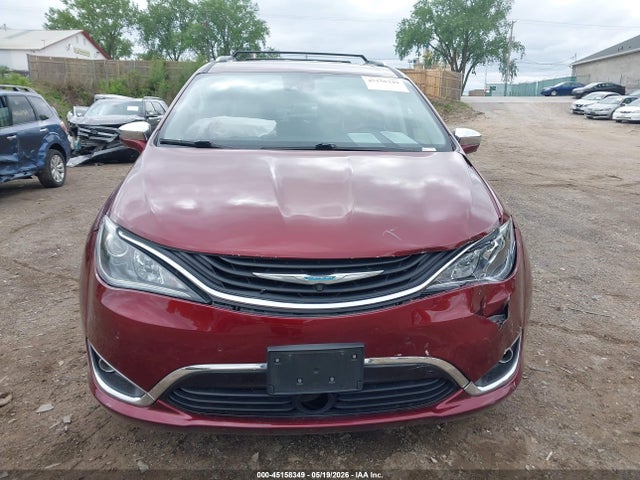 2018 Chrysler Pacifica Hybrid Limited მანქანა იყიდება აუქციონზე, vin: 2C4RC1N78JR365253, აუქციონის ნომერი: 45158349