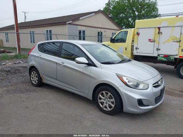 Продаж на аукціоні авто 2012 Hyundai Accent Gs, vin: KMHCT5AE4CU011877, номер лоту: 45158351