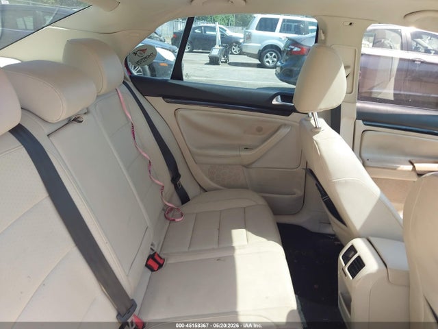 45158367 :رقم المزاد ، 3VWRX7AJ1AM046001 vin ، 2010 Volkswagen Jetta Se مزاد بيع