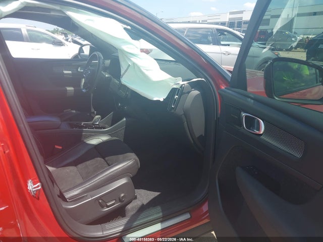 45158383 :رقم المزاد ، YV4162UM0M2466465 vin ، 2021 Volvo Xc40 T5 R-design مزاد بيع