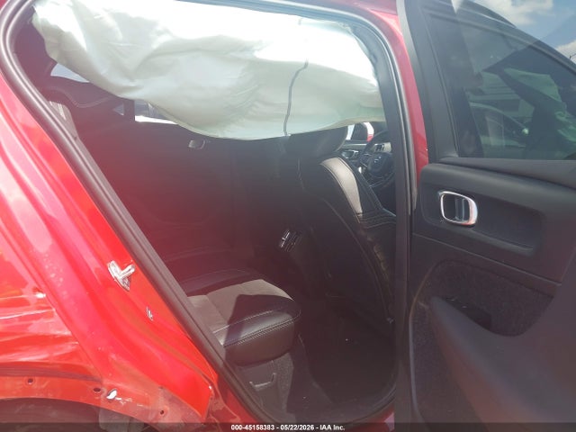 Продажа на аукционе авто 2021 Volvo Xc40 T5 R-design, vin: YV4162UM0M2466465, номер лота: 45158383