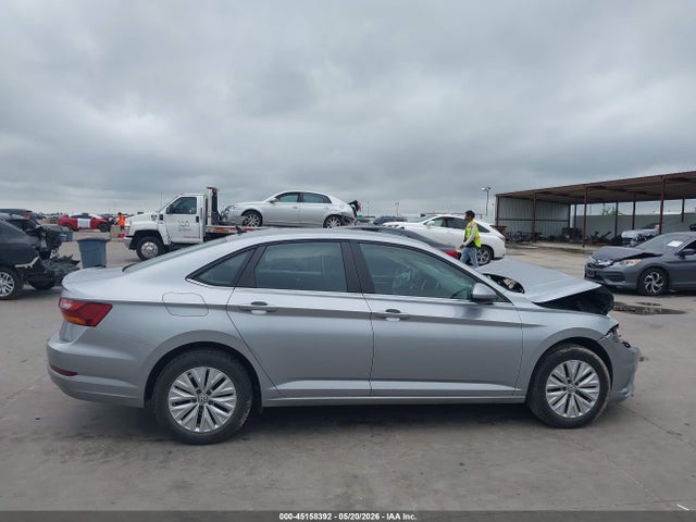 2019 Volkswagen Jetta 1.4t R-line/1.4t S/1.4t Se მანქანა იყიდება აუქციონზე, vin: 3VWC57BU1KM272304, აუქციონის ნომერი: 45158392