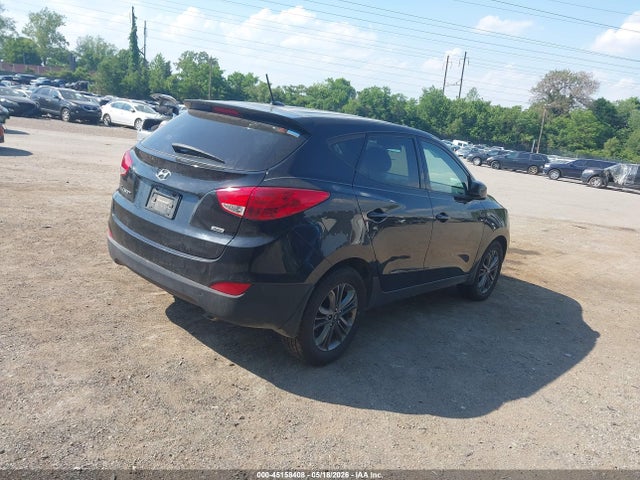 KM8JTCAF7FU062931 Hyundai TUCSON GLS