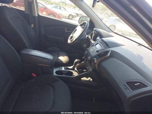 KM8JTCAF7FU062931 Hyundai TUCSON GLS