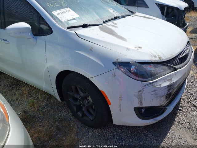 Продажа на аукционе авто 2020 Chrysler Pacifica Touring, vin: 2C4RC1FG6LR282129, номер лота: 45158420