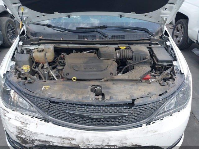 2C4RC1FG6LR282129 Chrysler Pacifica Touring