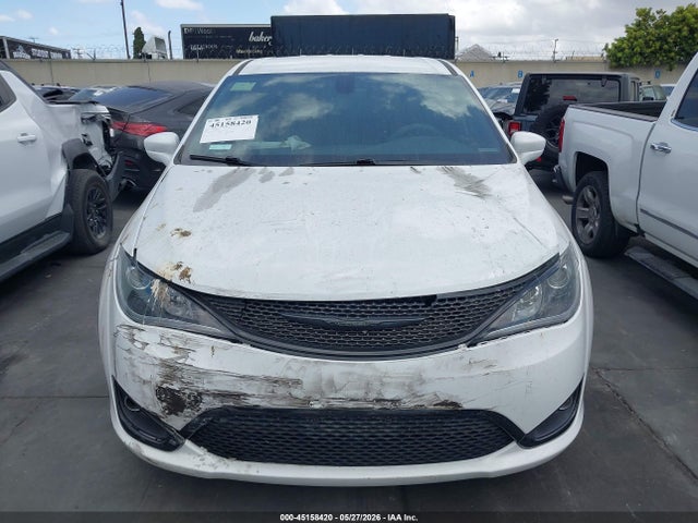 2C4RC1FG6LR282129 Chrysler Pacifica Touring