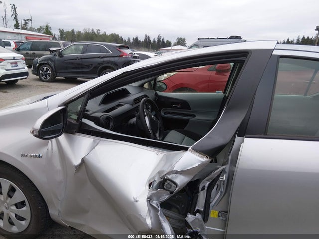 45158432 :رقم المزاد ، JTDKDTB37D1551340 vin ، 2013 Toyota Prius C Three مزاد بيع