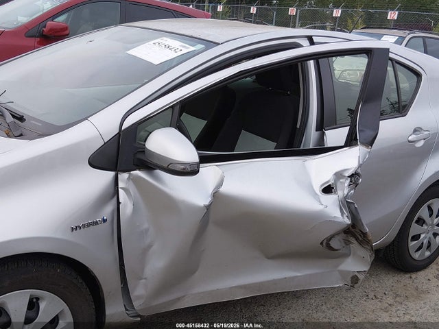 45158432 :رقم المزاد ، JTDKDTB37D1551340 vin ، 2013 Toyota Prius C Three مزاد بيع