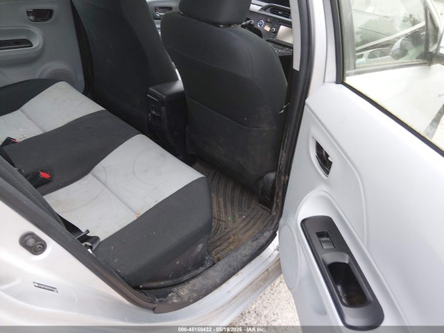 45158432 :رقم المزاد ، JTDKDTB37D1551340 vin ، 2013 Toyota Prius C Three مزاد بيع