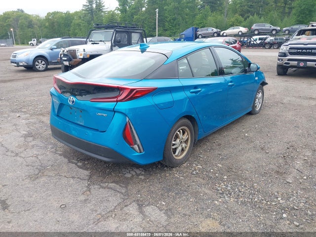2020 Toyota Prius Prime Limited მანქანა იყიდება აუქციონზე, vin: JTDKARFP4L3135774, აუქციონის ნომერი: 45158470