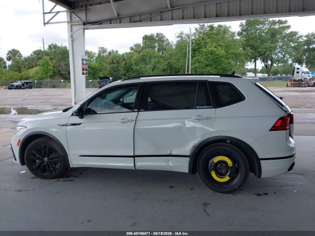 45158471 :رقم المزاد ، 3VVCB7AX0NM040290 vin ، 2022 Volkswagen Tiguan 2.0t Se R-line Black مزاد بيع