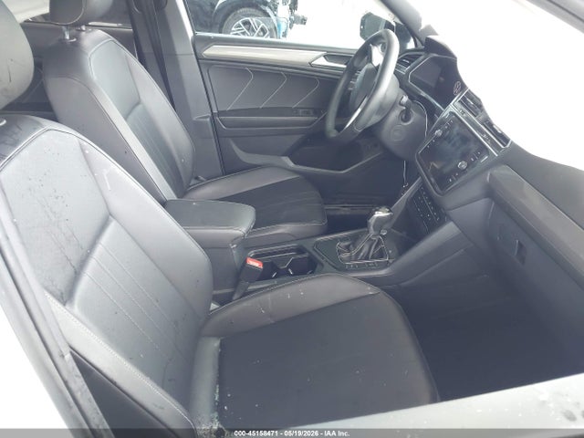 45158471 :رقم المزاد ، 3VVCB7AX0NM040290 vin ، 2022 Volkswagen Tiguan 2.0t Se R-line Black مزاد بيع