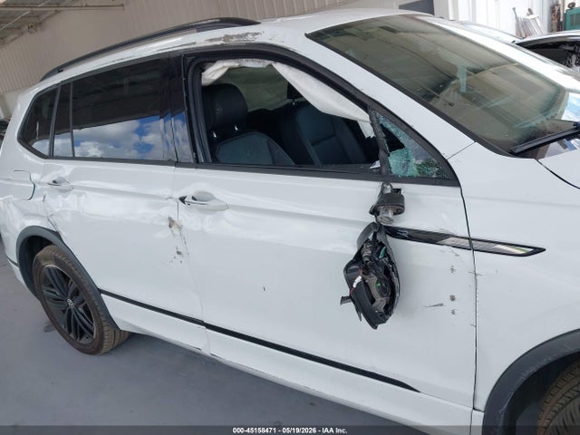 45158471 :رقم المزاد ، 3VVCB7AX0NM040290 vin ، 2022 Volkswagen Tiguan 2.0t Se R-line Black مزاد بيع