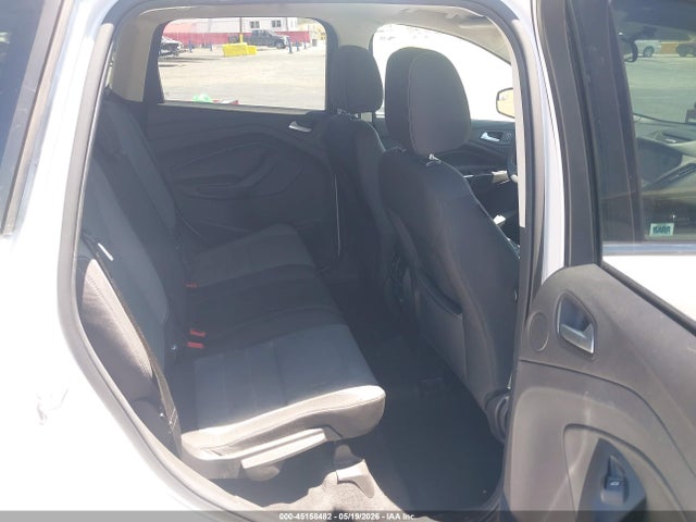 1FMCU0G94GUA45415 Ford ESCAPE SE
