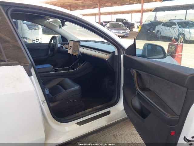 2021 Tesla Model Y Performance Dual Motor All-wheel Drive მანქანა იყიდება აუქციონზე, vin: 5YJYGDEF6MF092239, აუქციონის ნომერი: 45158530