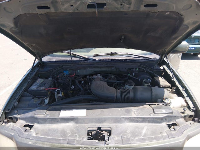 45158533 :رقم المزاد ، 1FMPU18LXYLA56668 vin ، 2000 Ford Expedition Eddie Bauer مزاد بيع