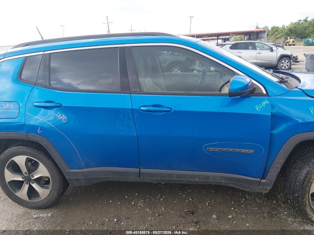 2017 Jeep New Compass Latitude Fwd მანქანა იყიდება აუქციონზე, vin: 3C4NJCBB6HT632423, აუქციონის ნომერი: 45158575