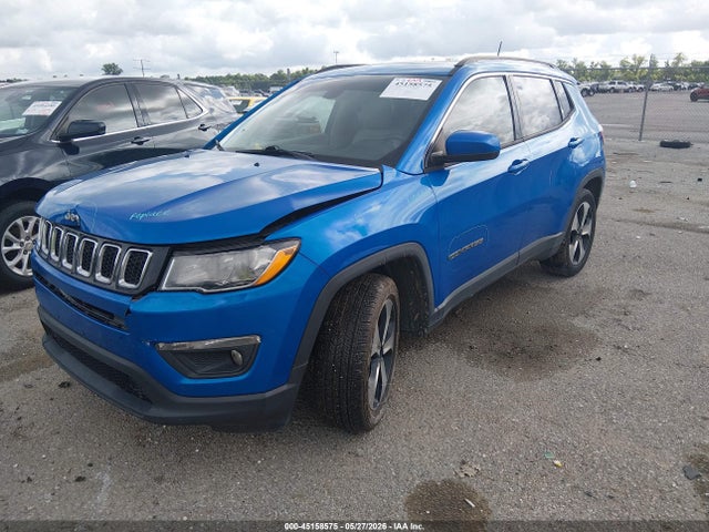 2017 Jeep New Compass Latitude Fwd მანქანა იყიდება აუქციონზე, vin: 3C4NJCBB6HT632423, აუქციონის ნომერი: 45158575