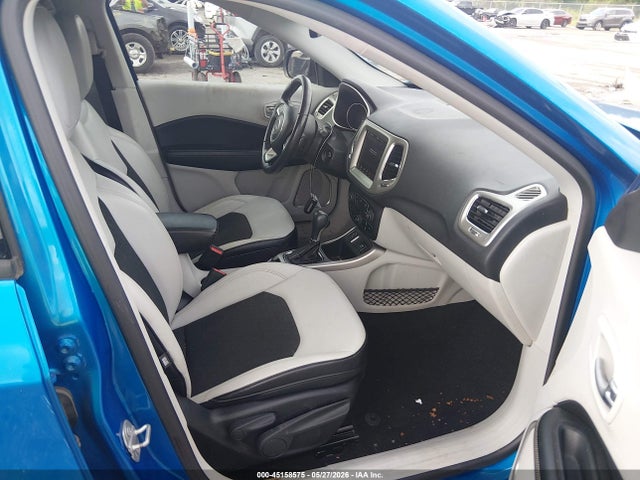 2017 Jeep New Compass Latitude Fwd მანქანა იყიდება აუქციონზე, vin: 3C4NJCBB6HT632423, აუქციონის ნომერი: 45158575