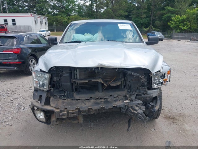 Продаж на аукціоні авто 2018 Ram 1500 Express  4x2 6'4 Box, vin: 1C6RR6FTXJS325446, номер лоту: 45158590