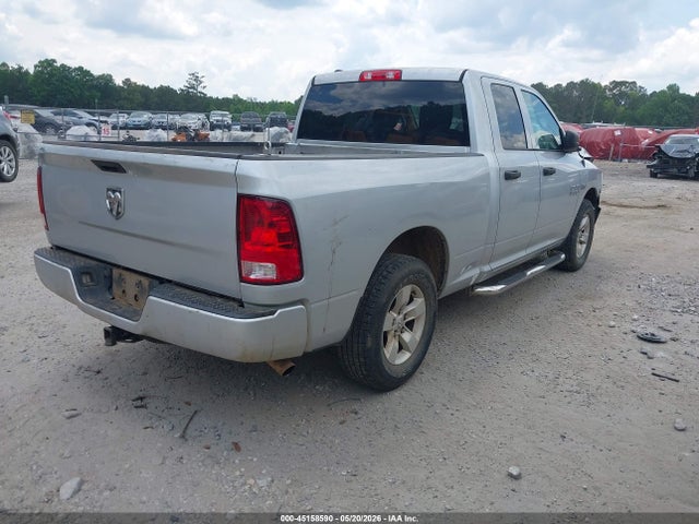 Продаж на аукціоні авто 2018 Ram 1500 Express  4x2 6'4 Box, vin: 1C6RR6FTXJS325446, номер лоту: 45158590