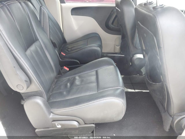 45158631 :رقم المزاد ، 2C4RC1BG1FR644667 vin ، 2015 Chrysler Town & Country Touring مزاد بيع