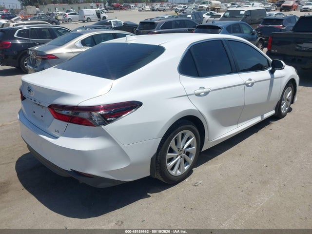 4T1C11AK5NU661003 Toyota CAMRY LE