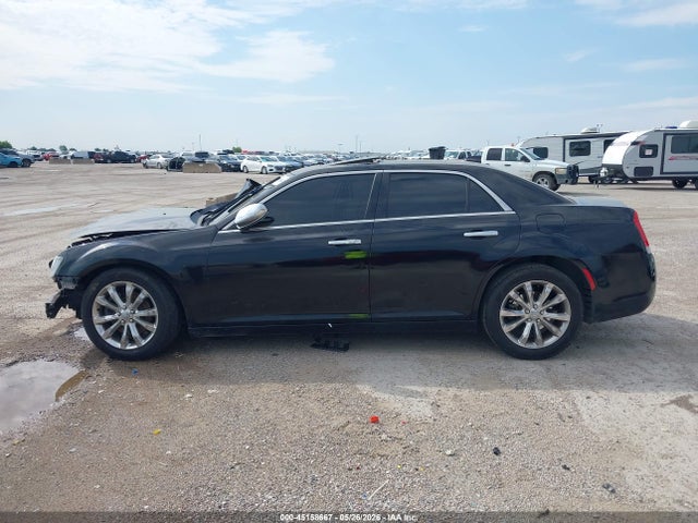 2015 Chrysler 300c Platinum Awd მანქანა იყიდება აუქციონზე, vin: 2C3CCASG0FH833181, აუქციონის ნომერი: 45158667