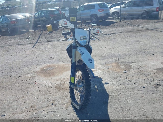 2017 Husqvarna Fe250 მანქანა იყიდება აუქციონზე, vin: VBKUAE400HM164762, აუქციონის ნომერი: 45158731