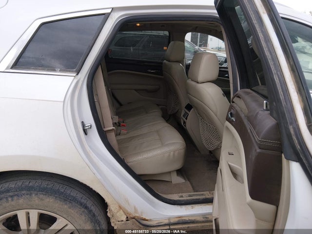 45158733 :رقم المزاد ، 3GYFNDEY4AS642307 vin ، 2010 Cadillac Srx Luxury Collection مزاد بيع