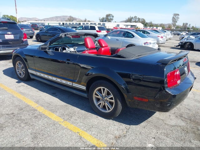 2005 Ford Mustang მანქანა იყიდება აუქციონზე, vin: 1ZVFT84N755227957, აუქციონის ნომერი: 45158759