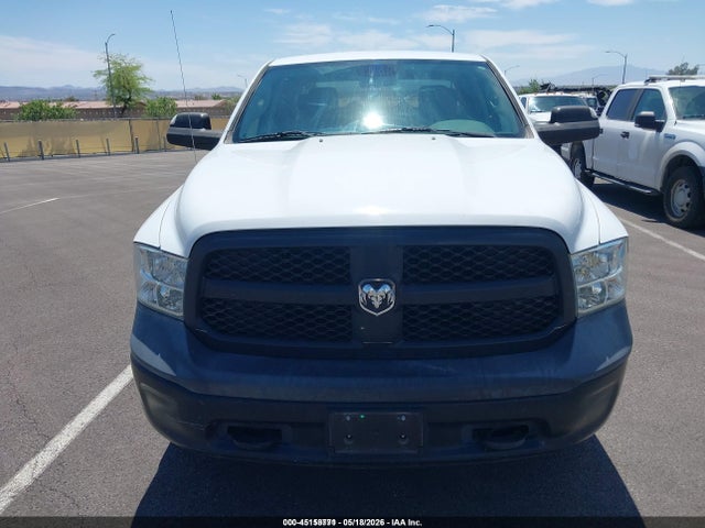 Продаж на аукціоні авто 2018 Ram 1500 Tradesman  4x4 6'4 Box, vin: 1C6RR7FG5JS297175, номер лоту: 45158771