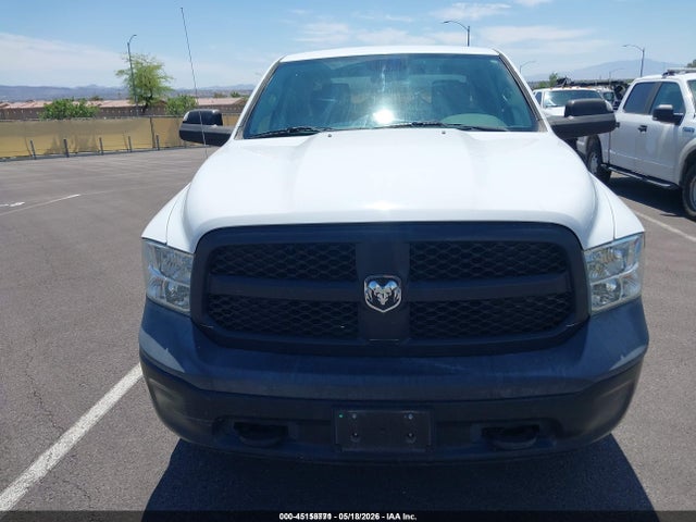Продаж на аукціоні авто 2018 Ram 1500 Tradesman  4x4 6'4 Box, vin: 1C6RR7FG5JS297175, номер лоту: 45158771
