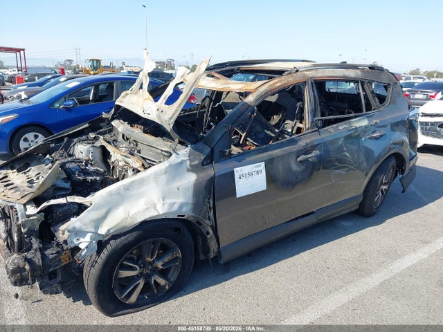 Toyota Rav4 Xle 2017 JTMWFREV4HJ114638 Image 6