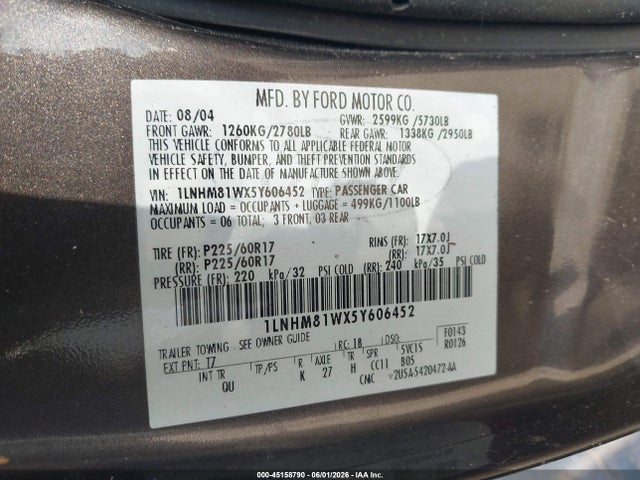 2005 Lincoln Town Car Signature მანქანა იყიდება აუქციონზე, vin: 1LNHM81WX5Y606452, აუქციონის ნომერი: 45158790