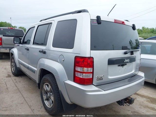 2008 Jeep Liberty Sport მანქანა იყიდება აუქციონზე, vin: 1J8GN28K88W102827, აუქციონის ნომერი: 45158797