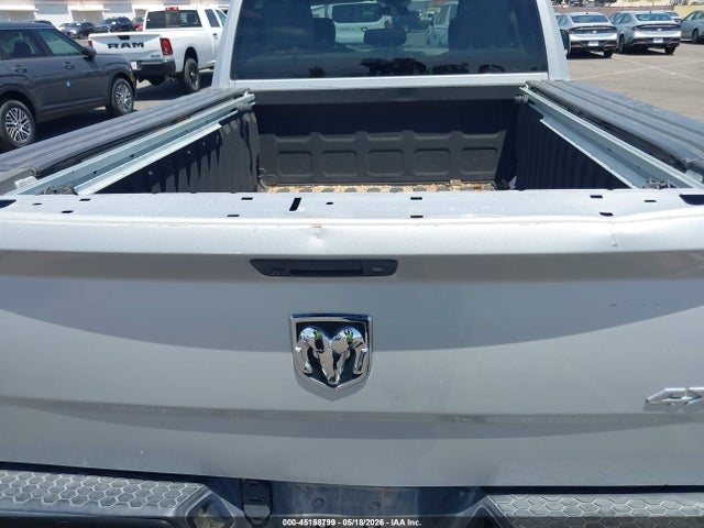 Продаж на аукціоні авто 2018 Ram 1500 Tradesman  4x4 6'4 Box, vin: 1C6RR7FT7JS312997, номер лоту: 45158799