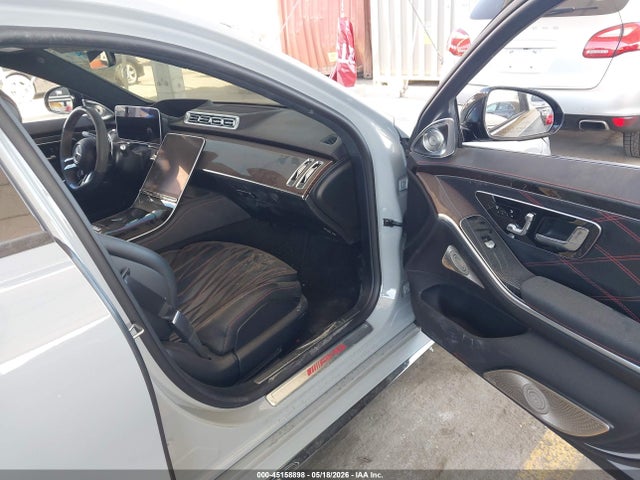45158898 :رقم المزاد ، W1K6G8CB0RA271865 vin ، 2024 Mercedes-benz Amg S 63 E 4matic مزاد بيع