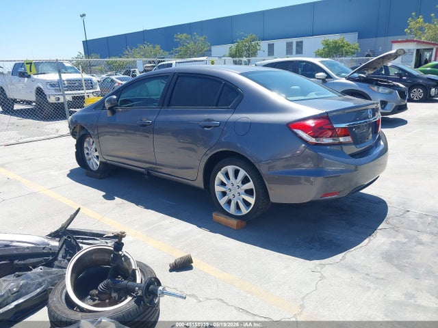 Honda Civic Lx 2014 2HGFB2F56EH504379 Image 3