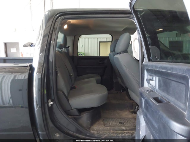 2017 Ram 3500 Tradesman  4x4 8' Box მანქანა იყიდება აუქციონზე, vin: 3C63R3GL5HG775283, აუქციონის ნომერი: 45158948