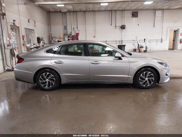 Auction sale of the 2021 Hyundai Sonata Blue, vin: KMHL24JJ9MA030907, lot number: 45158988