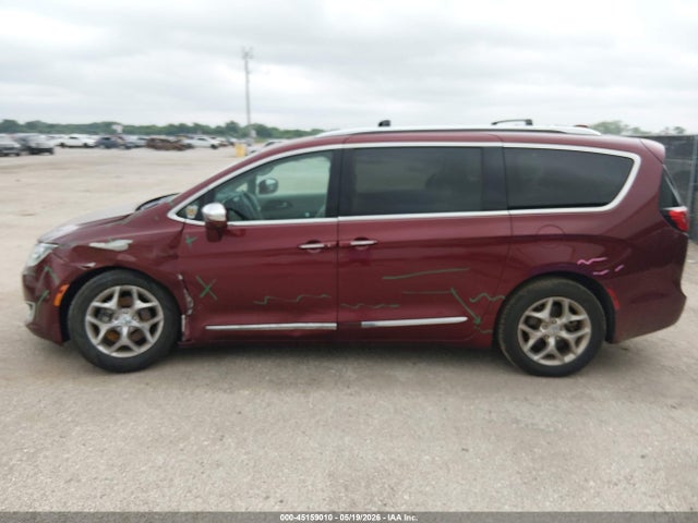 2017 Chrysler Pacifica Limited მანქანა იყიდება აუქციონზე, vin: 2C4RC1GG8HR610947, აუქციონის ნომერი: 45159010
