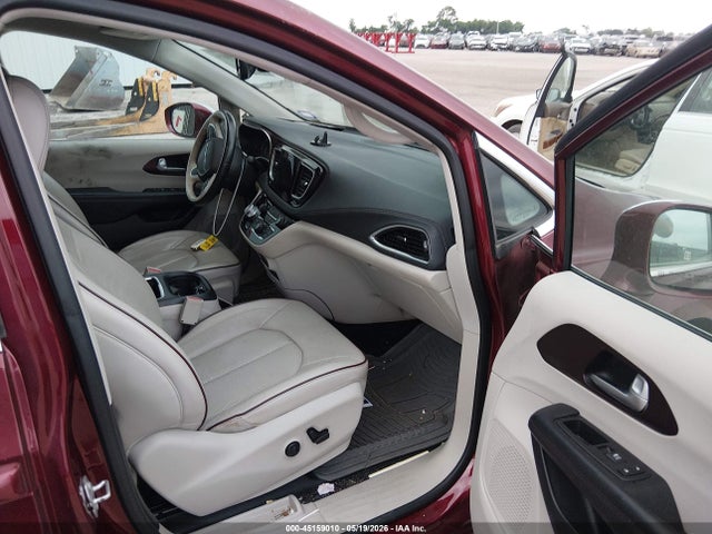 2017 Chrysler Pacifica Limited მანქანა იყიდება აუქციონზე, vin: 2C4RC1GG8HR610947, აუქციონის ნომერი: 45159010
