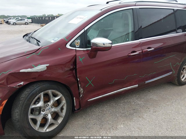 2017 Chrysler Pacifica Limited მანქანა იყიდება აუქციონზე, vin: 2C4RC1GG8HR610947, აუქციონის ნომერი: 45159010