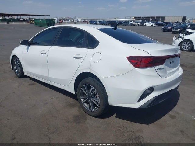 Aukcja sprzedaży 2024 Kia Forte Lxs, vin: 3KPF24AD0RE825604, numer aukcji: 45159047