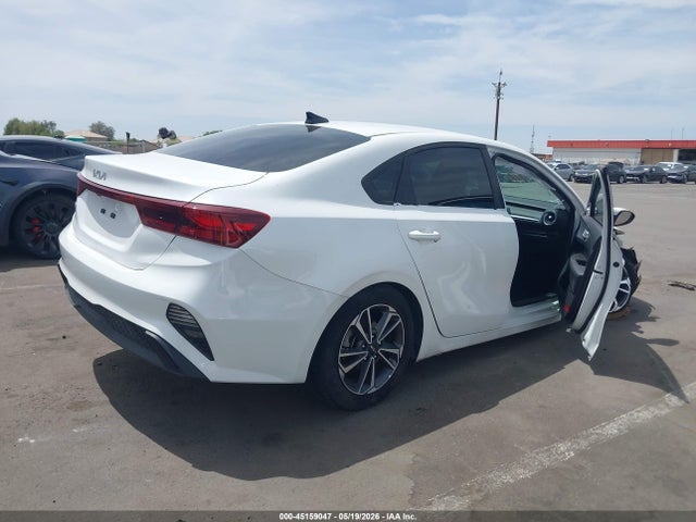 Aukcja sprzedaży 2024 Kia Forte Lxs, vin: 3KPF24AD0RE825604, numer aukcji: 45159047