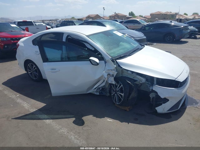 Aukcja sprzedaży 2024 Kia Forte Lxs, vin: 3KPF24AD0RE825604, numer aukcji: 45159047